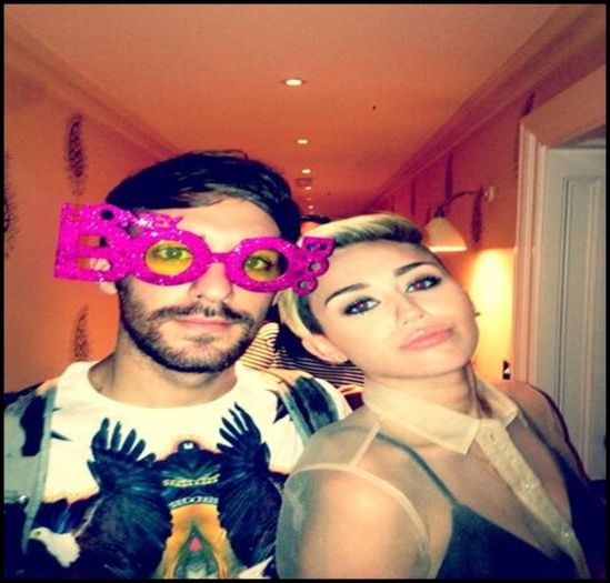 ► ► ► day 136 . - imperfections equal beauty