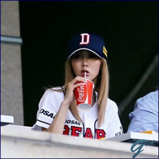 ~> Mersi. [bea] Si tu nu ti-ai luat nimic? :-?