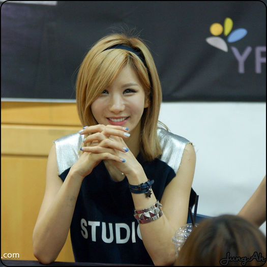 • ..:)) Bun..:)) Vezi..te descurci Seob..:)) - X - x - STADIUM 2 - x - X