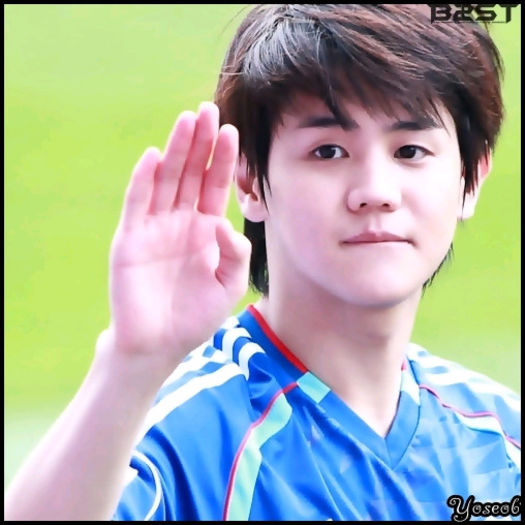 [:X[ Doar JA stie sa ma aprecieze. [-(
