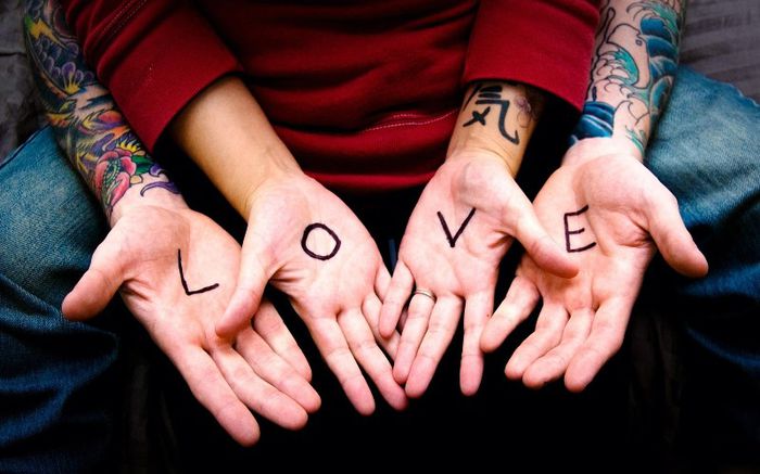 LOVE-HANDS