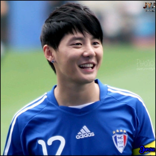 [J] Haide, piesa e frumoasa. :3 Fetele ..muncesc.. :-? ... - X - x - STADIUM 3 - x - X