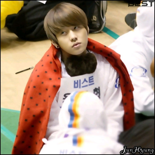 [JH] Daca era beat, Kai nu intelege? Alcoolul blureaza creierul ii afecteaza mecanismul. Hu-hu! :))