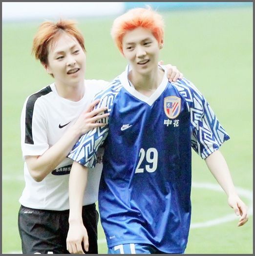 (X3) ..Stiu.. eu si Lulu..plecam. :-s..(i.p)