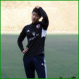 -HJ- Hai ca plec si eu.. byes. Ne mai vedem. :).. (pleaca)