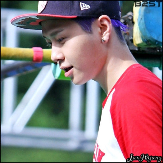 [JH] .. [ia mingea o da la Kik] - X - x - STADIUM 4 - x - X