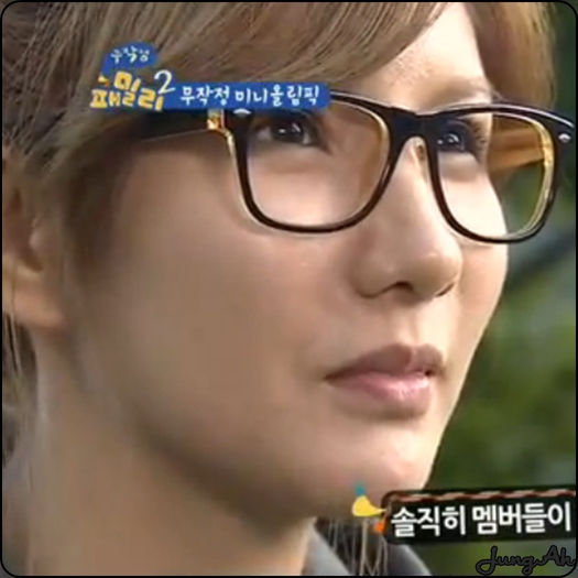 • Oricum trebuie sa-i dai explicatii..din cauza adoptiei..:)) • Oricum trebuie sa-i dai explicatii..din cauza adoptiei..:))