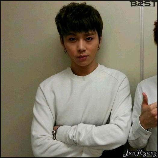 [JH] ..[ia patura] ..sa o invelesc pe Hya... [o inveleste] ..Mersi.:) - l - x - Episodul 69 - x - l