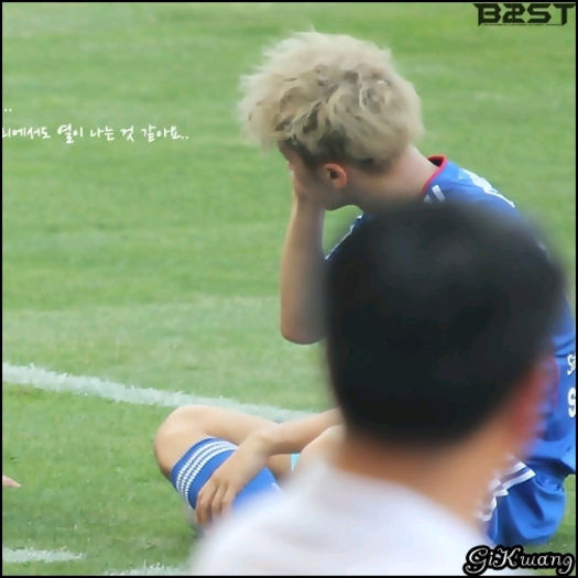 [Kk] ..:| ...[aprinde telu`; se uita pe acolo] ..Nu.. nu o vad.. :| ...