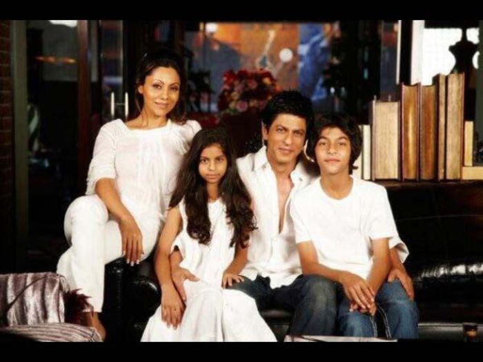 02-family-1 - Shah Rukh Khan