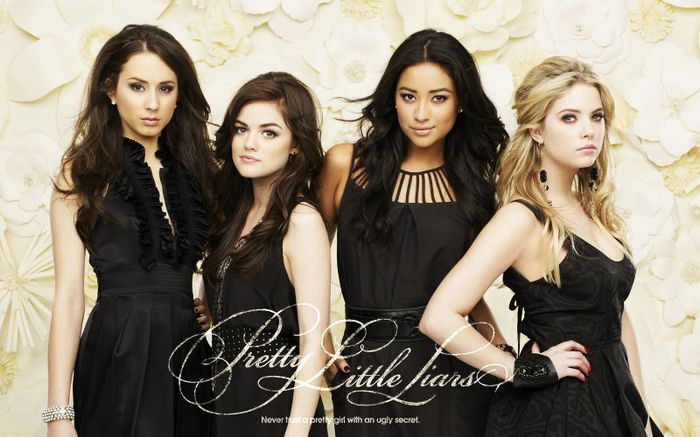 d1108c89bd2e9a082f4f43daeec37ab5_large - Pretty Little Liars