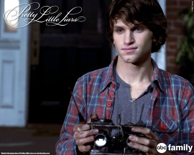 tv_pretty_little_liars29 - Pretty Little Liars