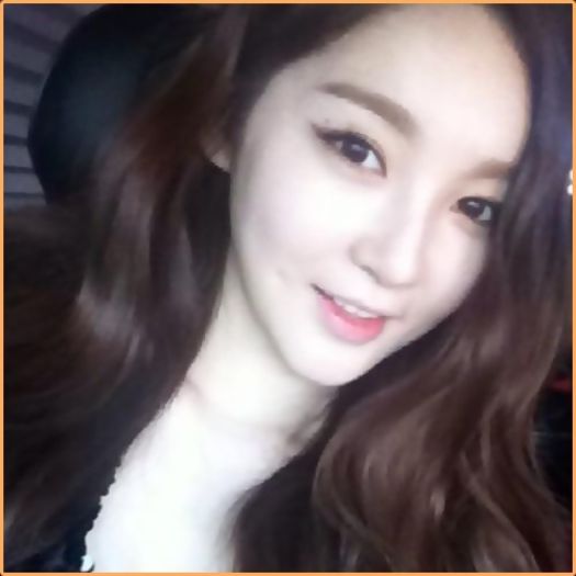 ^^.. Ki te saluta. :) Acum, scopul vizitei.. te rog . :)