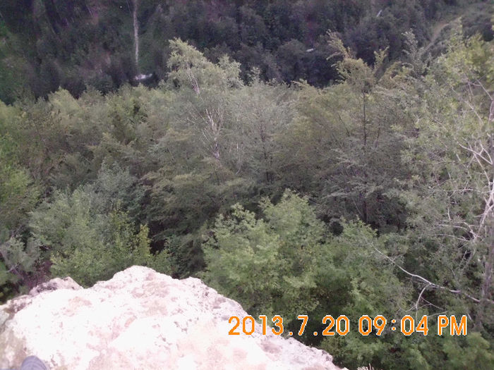 stanci la Lacul Lesu