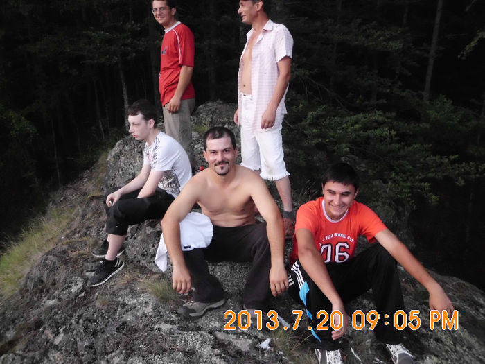 pe varf de munte la Lesu 06