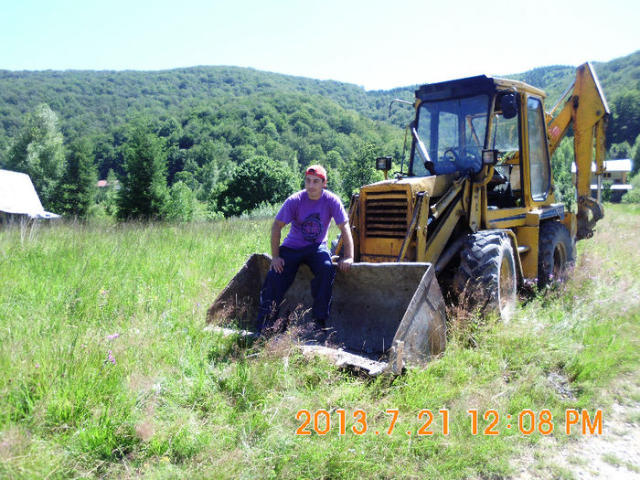 sefu ii sef si in cupa tractorului