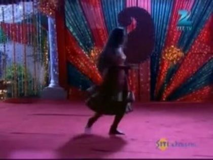 00_00_13 - P-Sapne Suhane Ladakpan Ke Dec 18 Episode Song - Purvi Onir and Arjuns Performance-P