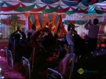 00_01_39 - Asha Negi 3