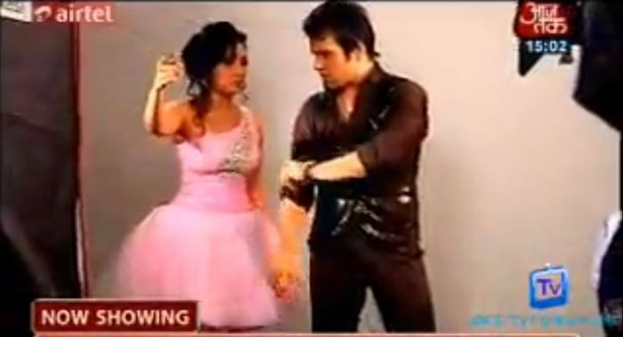 17 - Asha Negi 3