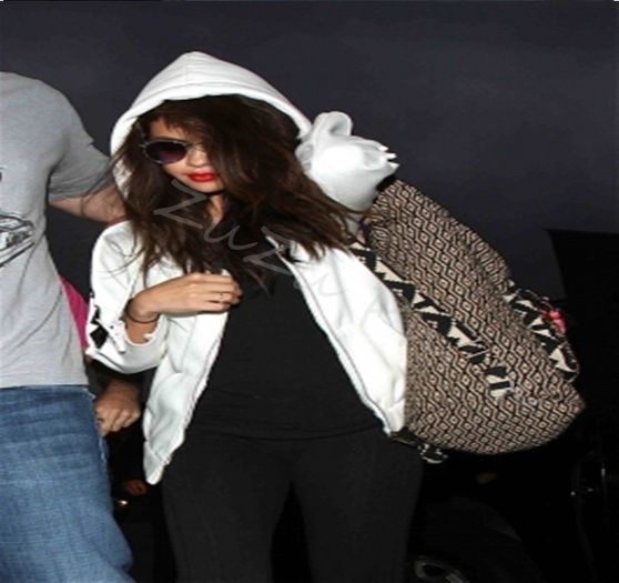 23.07 - Chegando no aeroporto LAX, LA