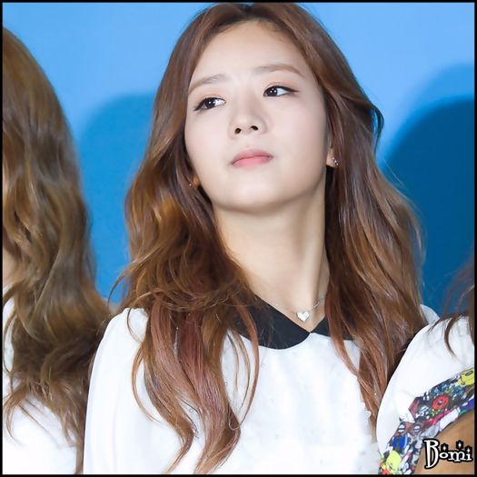 |B| [intra;le face cu mana] Hello. :).