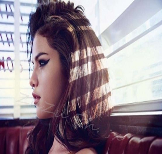 09 - InStyle - x - SG - Photoshoot 004 - Selena