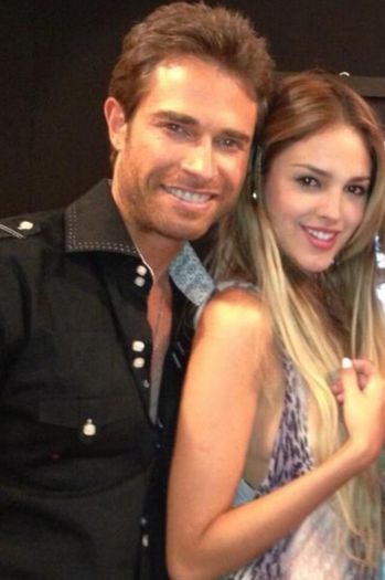 Sebastian y Eiza (1.)