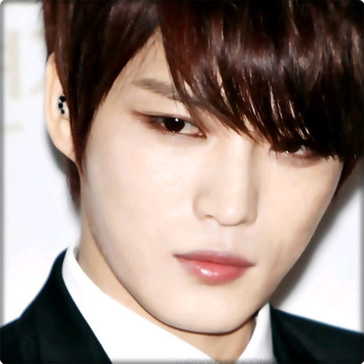 >> .. :| ..Mai tipi mult? ..Imi blurezi auzul. - X - x - CLUB - x - X