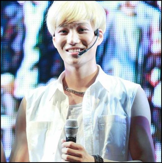 (Kai) ..Woaa,esti frumoasa. :3 Da. :)) :> - l - x - Episodul 74 - x - l