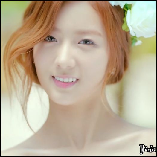 |B| [bea;se intinde pe iarba;se uita pe cer] Yaa,stele. 8->. - X - x - PARK 002 - x - X