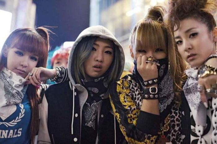 2Ne1Addidas - 2NE1 style adidas