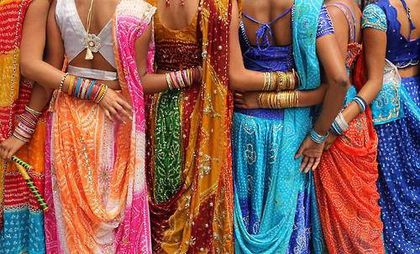 16573_554497777943579_1425655357_n - Amazing Colorful India