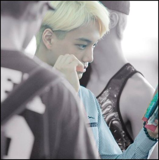 (Kai) ..Gelozia e un pacat Luhanee. :))