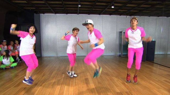 pink team - 2ne1 6