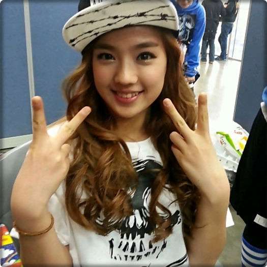 J. (intra) Heyaa`!