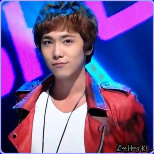 << Cu placere. :) ..[se aseaza pe jos] - l - x - Episodul 78 - x - l