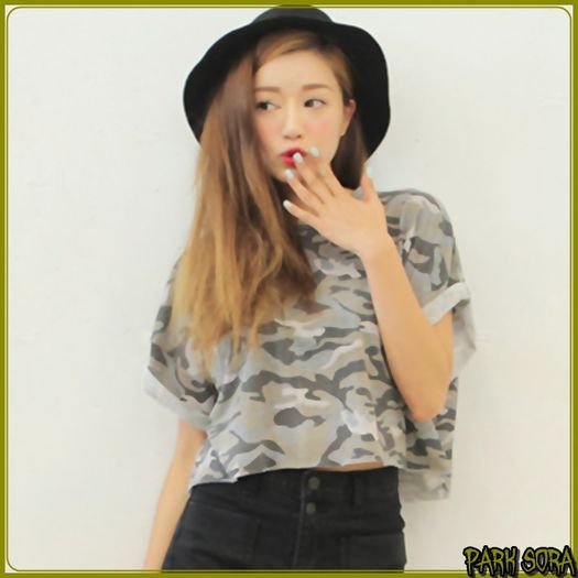 >|< Ki,te dezamagesc..nu mai e in sensul ala. ^^ Lulu? Lulu ii e doar..prieten. :)) [bea].