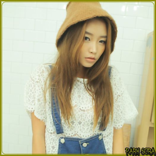 >|< Era un secret..dar nu mai e. :)) Kii. :-w Speak :-w :)).