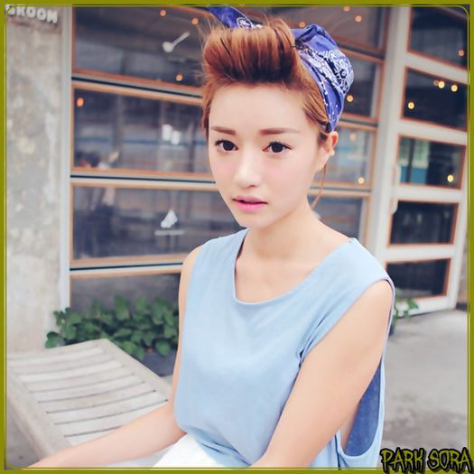 >|< Noapte buna. ^^ Ouff,Kii,te urasc. :)) Eu..am plecat. [se ridica]