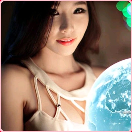 <~> ..:)) Iar o sa am de asteptat.. -_-