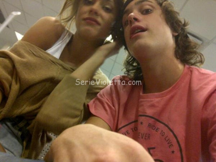 Martina-Stoessel-Paraguay-01 - Martina si familia ei