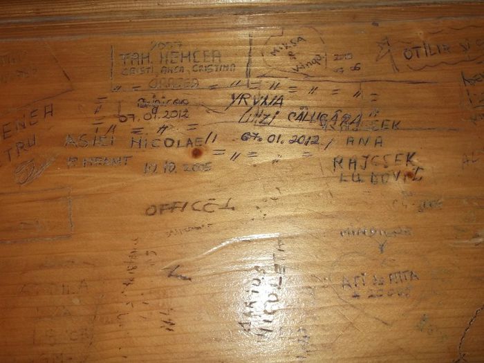 .......CU AUTOGRAF - NO COMMENT