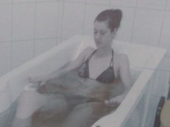 FATA DIN VIS (din cada)