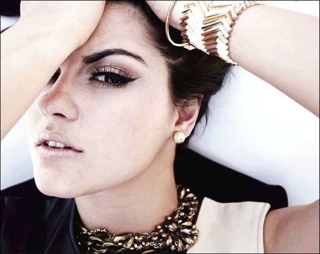 ♣ (1) - x-La hermosa reina Maite Perroni