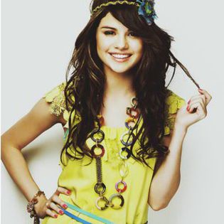 ~♥~Selena~♥~