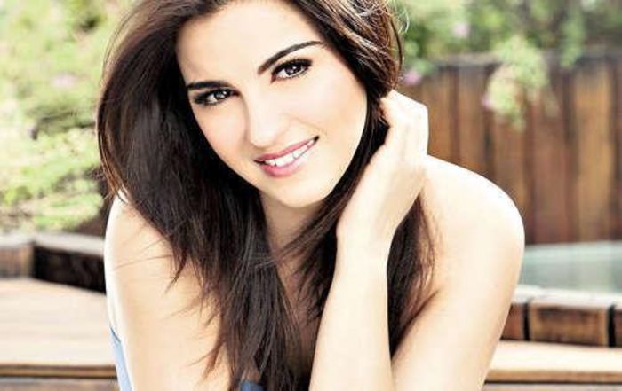 543289_264849913643133_783845893_n - x-La hermosa reina Maite Perroni