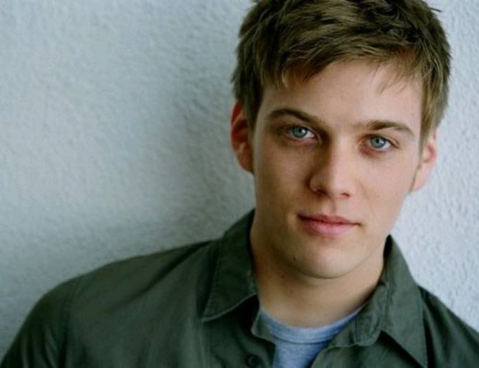 ღAdamღ - O_o Jake Abel O_o