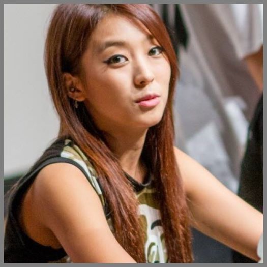 [:)] Da. :-" Aaa? De cee? :-w