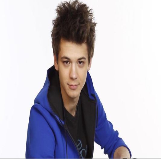 ;; si eu :) mult de tot ;33