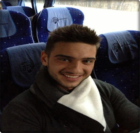 AUUU. x.x #S. NU. [ smile irezistibil. :)) ] #I